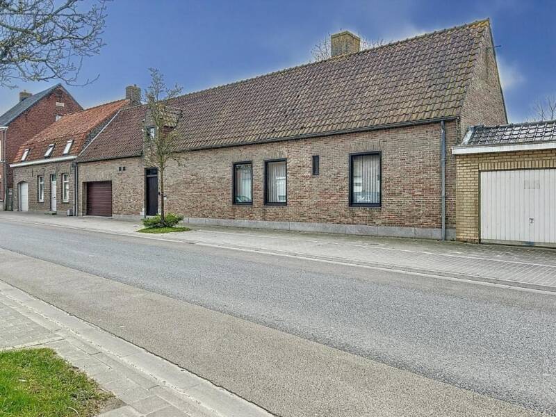 Huis te koop in Vleteren 8640 249500.00€ 3 slaapkamers 183.00m² - Zoekertje 503177