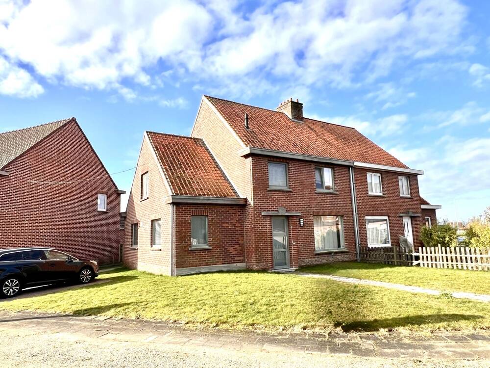 Huis te koop in Oostrozebeke 8780 299500.00€ 3 slaapkamers 160.00m² - Zoekertje 503322