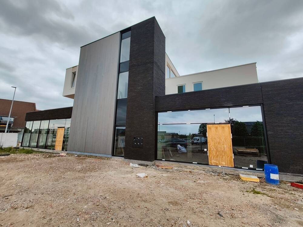 Handelszaak te huur in Zedelgem 8210 5000.00€ slaapkamers 503.00m² - Zoekertje 503006