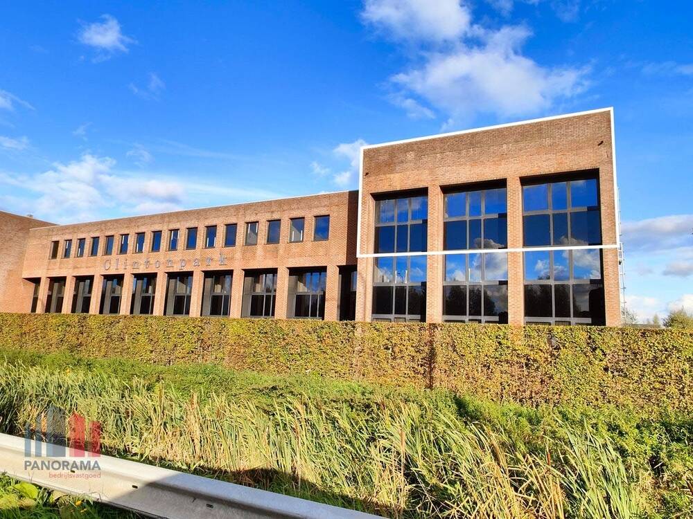Handelszaak te huur in Roeselare 8800 1375.00€ slaapkamers 275.00m² - Zoekertje 503002