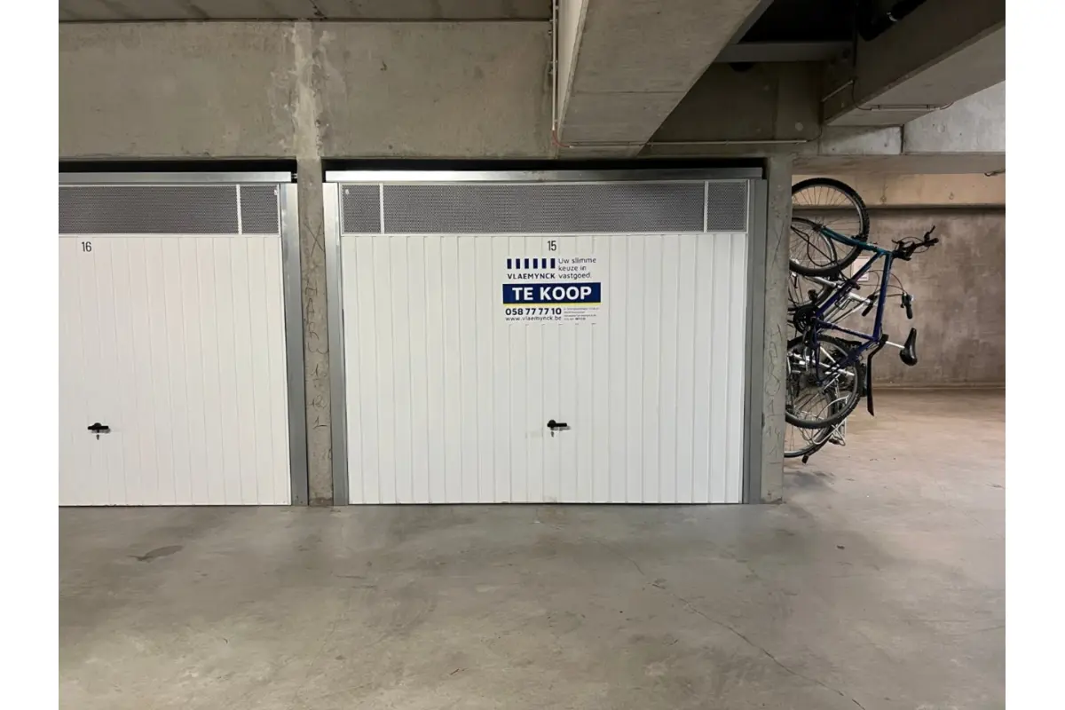 Parking & garage te  koop in Nieuwpoort 8620 49000.00€  slaapkamers m² - Zoekertje 503383