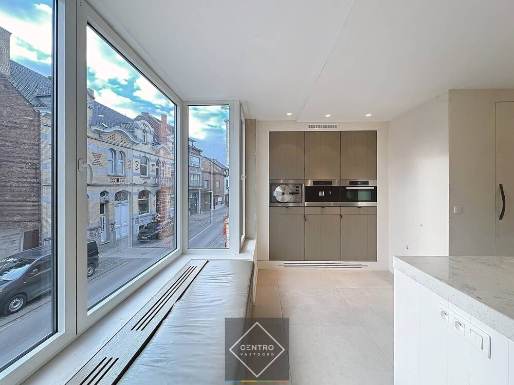 Handelszaak te koop in Roeselare 8800 0.00€ 4 slaapkamers 488.00m² - Zoekertje 502993