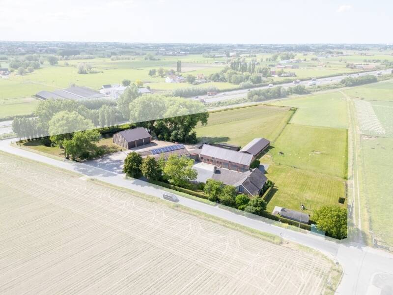 Handelszaak te koop in Ledegem 8880 950000.00€ 5 slaapkamers 396.00m² - Zoekertje 502144