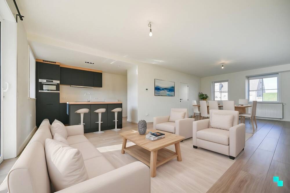 Huis te koop in Rumbeke 8800 299000.00€ 3 slaapkamers 156.00m² - Zoekertje 502189