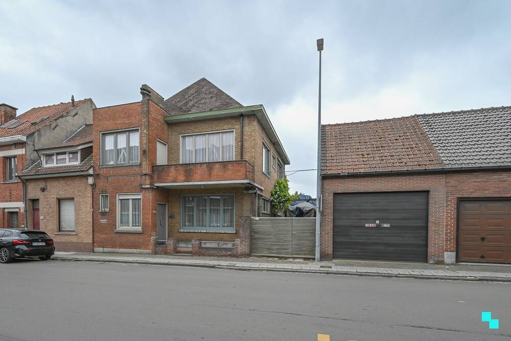 Huis te koop in Izegem 8870 350000.00€ 4 slaapkamers 177.00m² - Zoekertje 502079