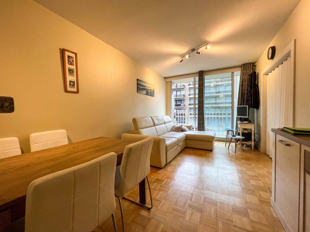 Appartement te koop in Nieuwpoort 8620 165000.00€ 1 slaapkamers 42.00m² - Zoekertje 502586