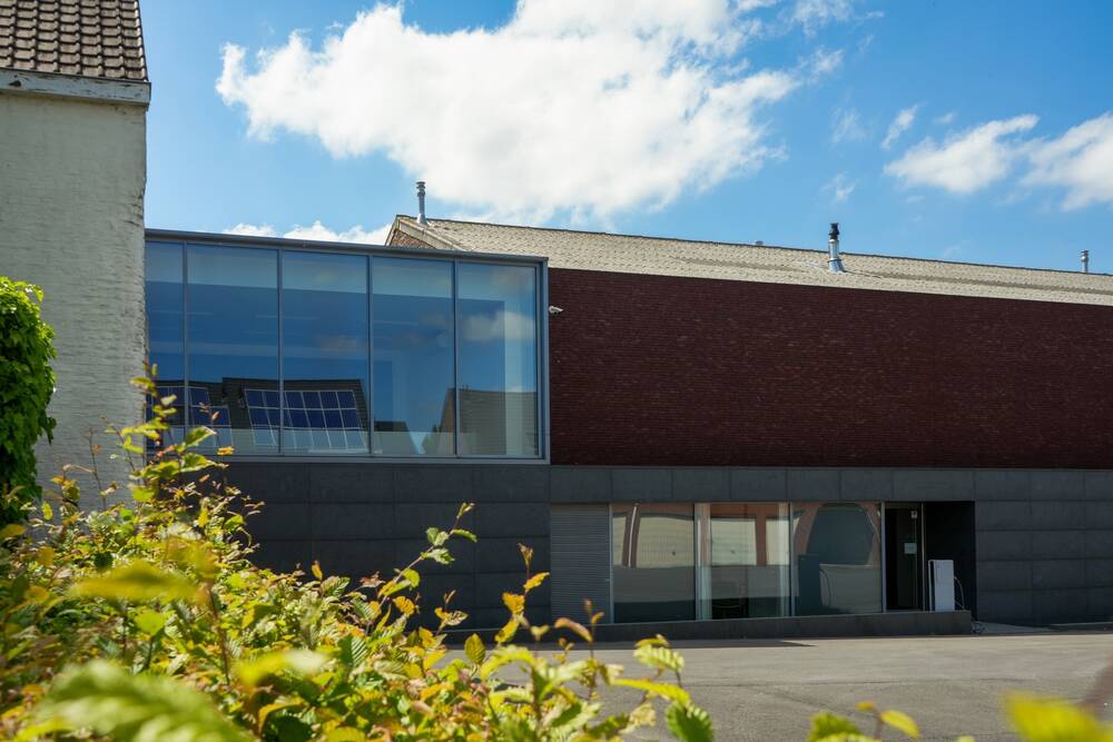 Handelszaak te koop in Lauwe 8930 0.00€ slaapkamers 1091.00m² - Zoekertje 502590