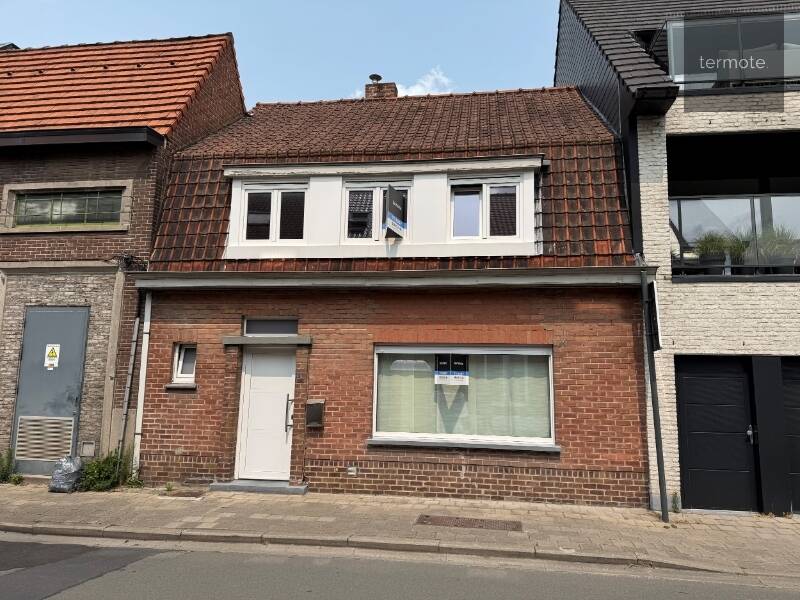 Huis te koop in Waregem 8790 179000.00€ 4 slaapkamers 109.00m² - Zoekertje 502142