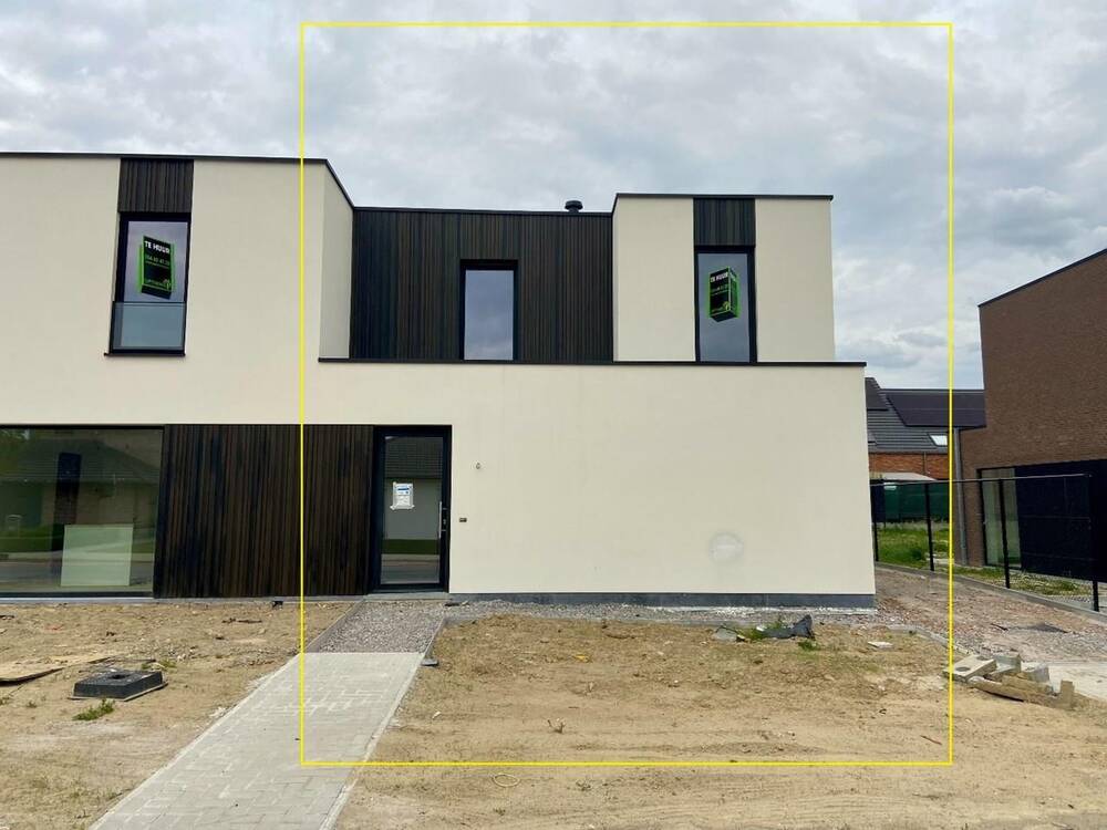 Huis te  huur in Roeselare 8800 1250.00€ 3 slaapkamers m² - Zoekertje 500725