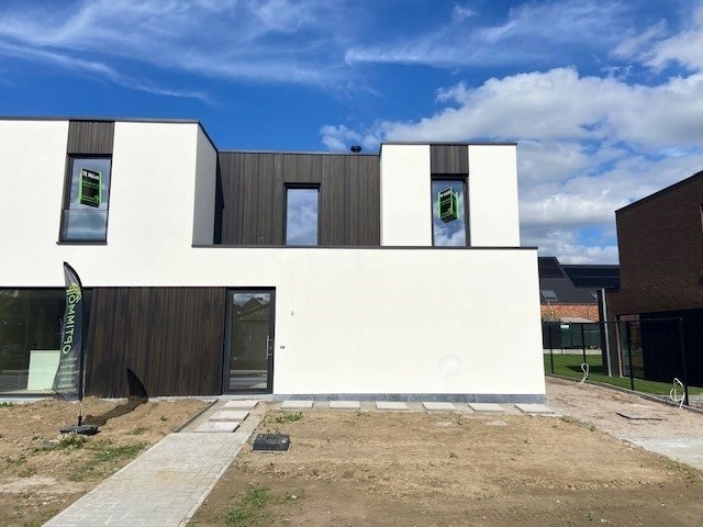 Huis te huur in Roeselare 8800 1250.00€ 3 slaapkamers m² - Zoekertje 500725