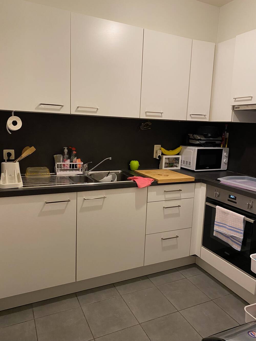 Appartement te  huur in Kortrijk 8500 660.00€ 2 slaapkamers 70.00m² - Zoekertje 501633