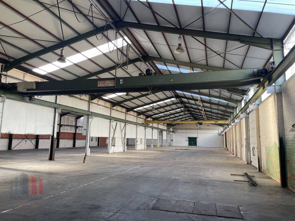 Handelszaak te huur in Ardooie 8850 6325.00€ slaapkamers 2750.00m² - Zoekertje 500983