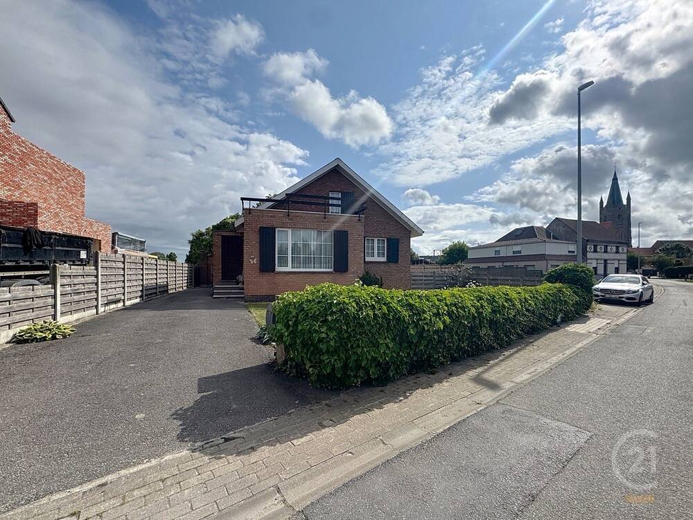 Huis te koop in Leffinge 8432 375000.00€ 4 slaapkamers 120.00m² - Zoekertje 501045