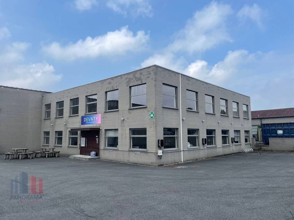 Handelszaak te huur in Oostkamp 8020 3780.00€ slaapkamers 648.00m² - Zoekertje 500793