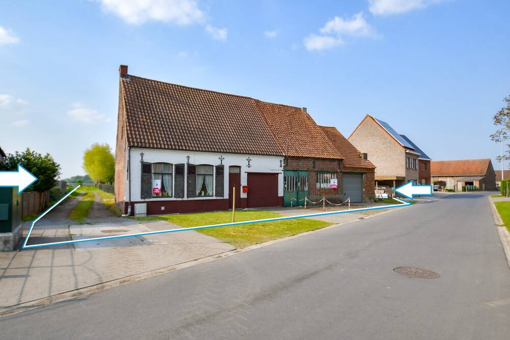 Huis te koop in Oedelem 8730 340000.00€ 3 slaapkamers 251.00m² - Zoekertje 500958