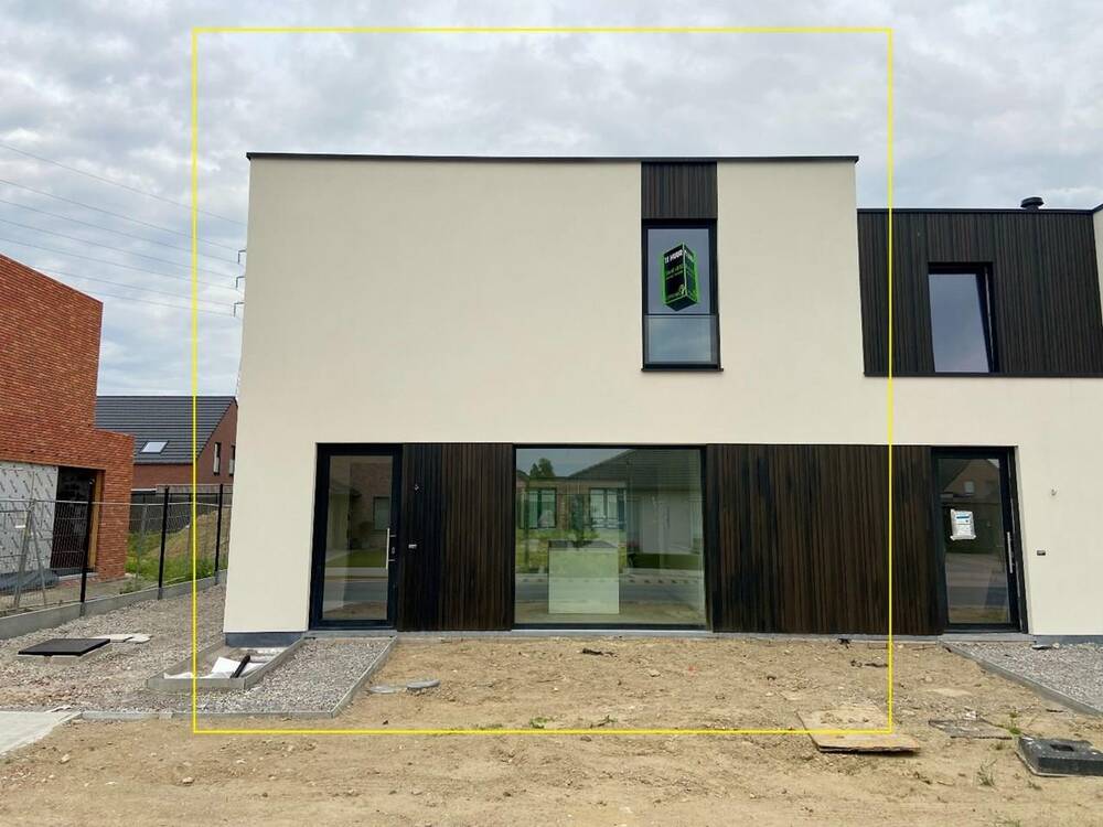 Huis te  huur in Roeselare 8800 1250.00€ 3 slaapkamers m² - Zoekertje 500724