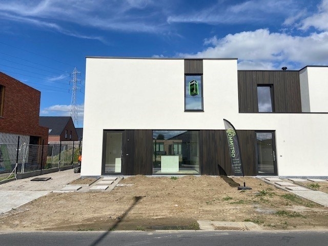 Huis te huur in Roeselare 8800 1250.00€ 3 slaapkamers m² - Zoekertje 500724