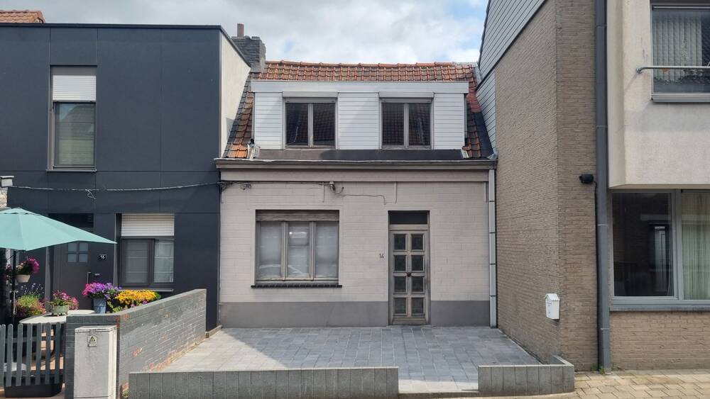 Appartementsgebouw te  koop in Harelbeke 8530 145000.00€ 2 slaapkamers 89.00m² - Zoekertje 501126