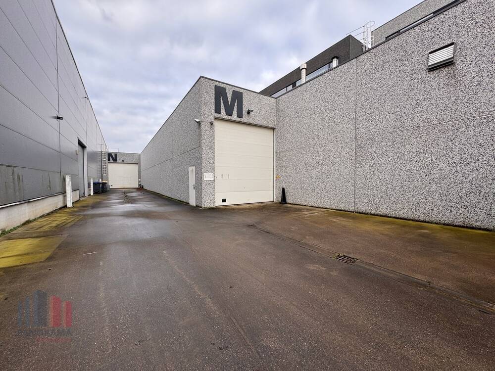 Handelszaak te huur in Oostkamp 8020 3292.00€ slaapkamers 790.00m² - Zoekertje 500806