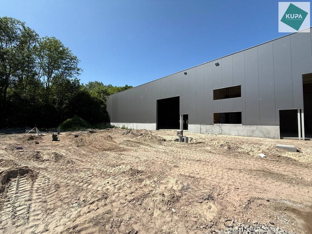 Handelszaak te koop in Brugge 8000 748113.10€ slaapkamers 454.78m² - Zoekertje 500076