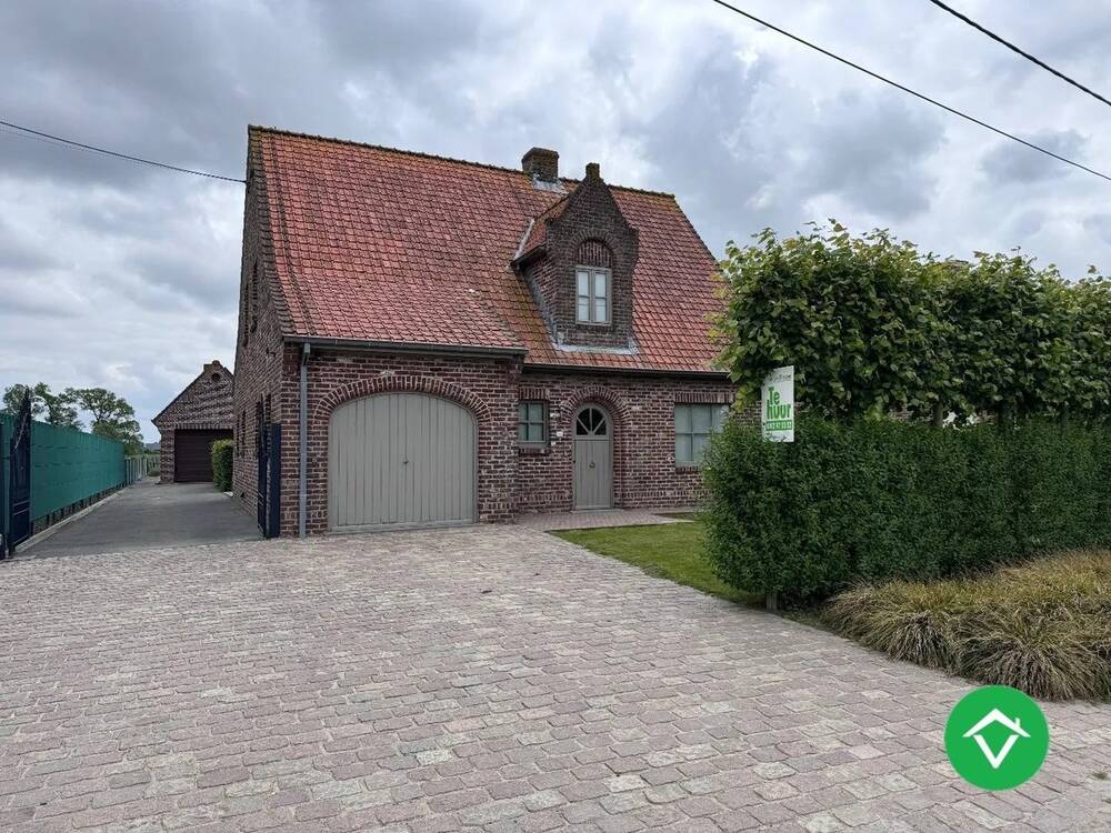 Huis te  huur in Kortemark 8610 950.00€ 4 slaapkamers m² - Zoekertje 499961