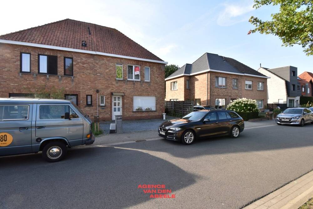 Huis te koop in Sint-Andries 8200 335000.00€ 3 slaapkamers 105.00m² - Zoekertje 499641