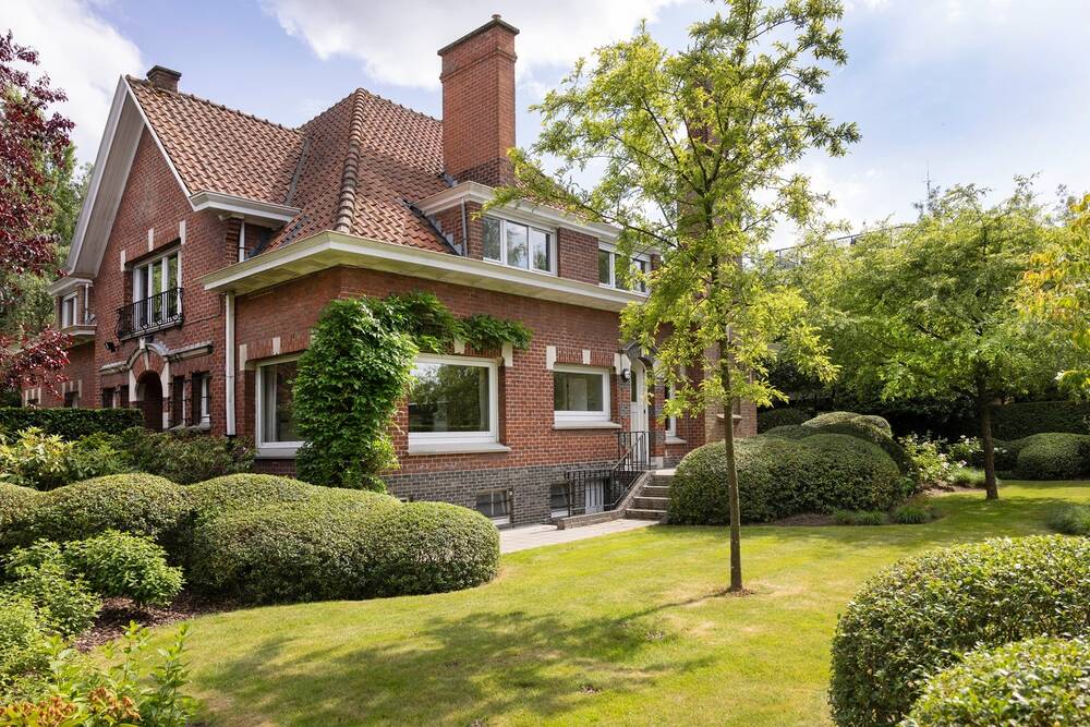 Huis te koop in Kortrijk 8500 545000.00€ 5 slaapkamers 374.00m² - Zoekertje 499742