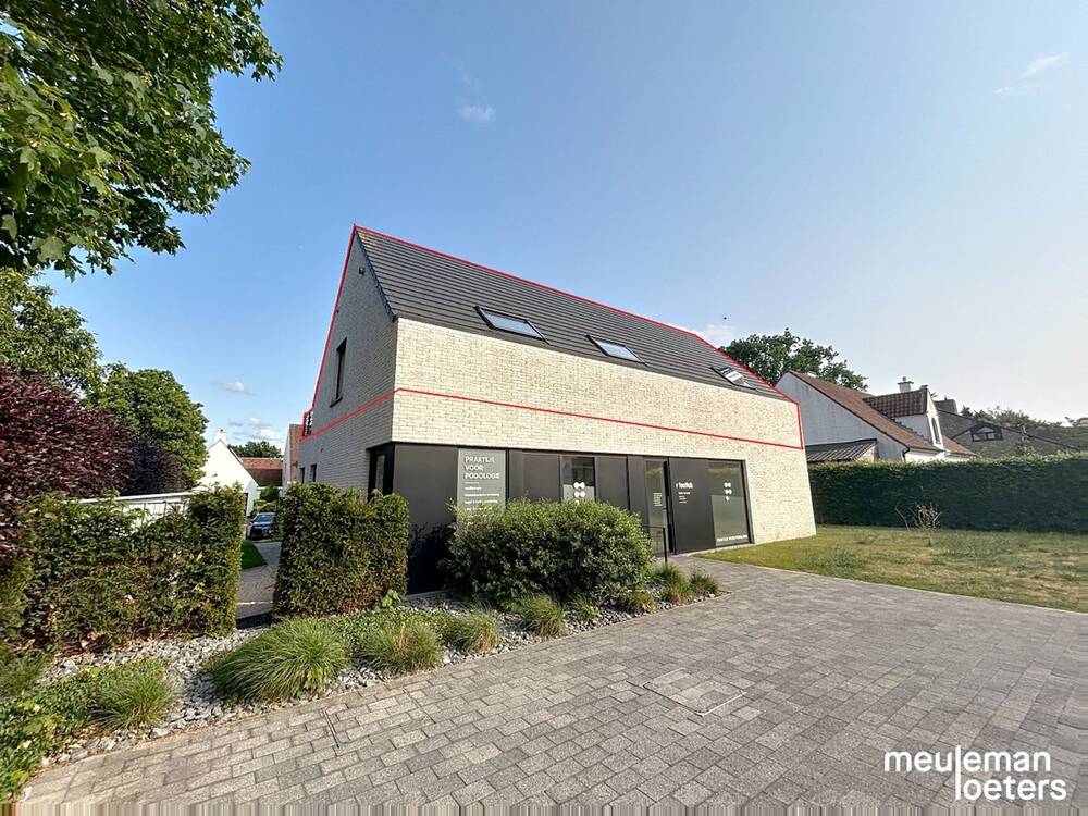 Appartement te  huur in Loppem 8210 900.00€ 2 slaapkamers m² - Zoekertje 499626