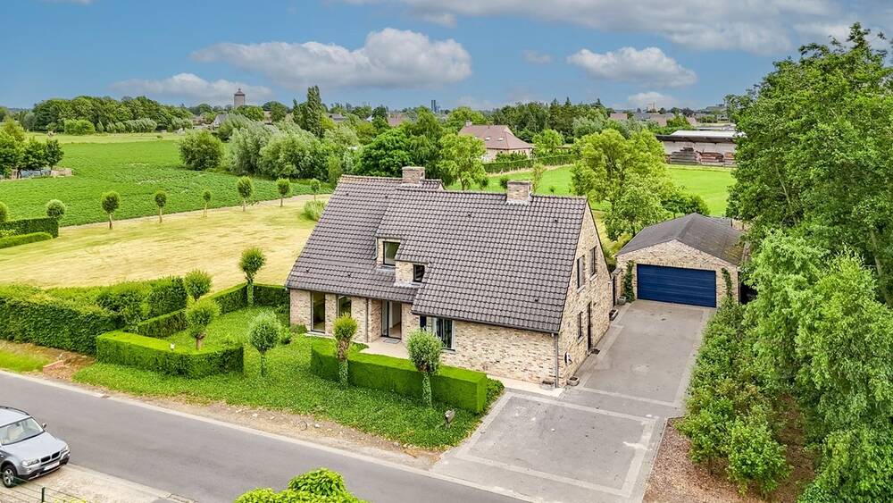 Huis te koop in Torhout 8820 649000.00€ 5 slaapkamers 228.00m² - Zoekertje 499294