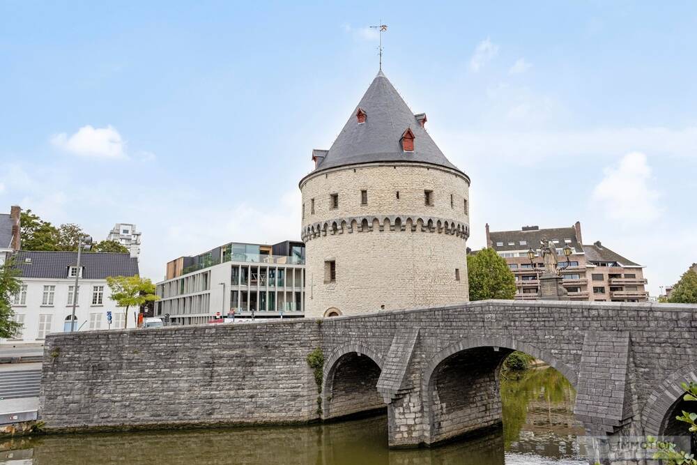 Appartement te koop in Kortrijk 8500 471500.00€ 2 slaapkamers 105.00m² - Zoekertje 499243