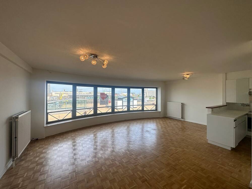 Appartement te  huur in Oostende 8400 890.00€ 2 slaapkamers m² - Zoekertje 499215