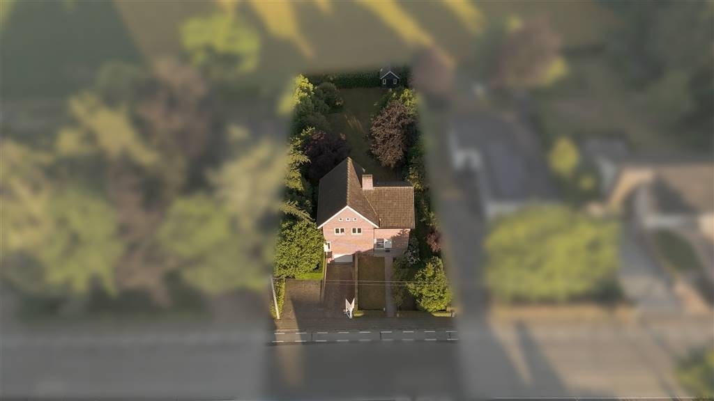 Villa te koop in Lendelede 8860 375000.00€ 4 slaapkamers 249.00m² - Zoekertje 499112