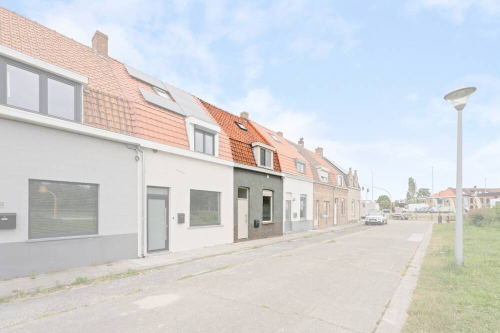Huis te koop in Veurne 8630 164000.00€ 2 slaapkamers 83.00m² - Zoekertje 498747
