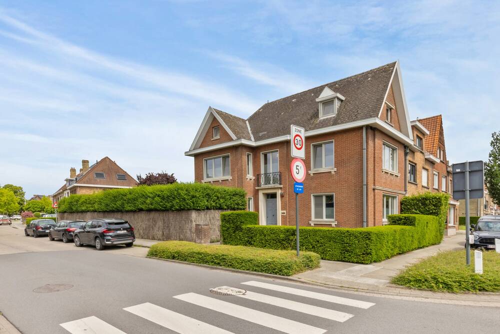Huis te koop in Brugge 8000 524800.00€ 4 slaapkamers 263.00m² - Zoekertje 498680