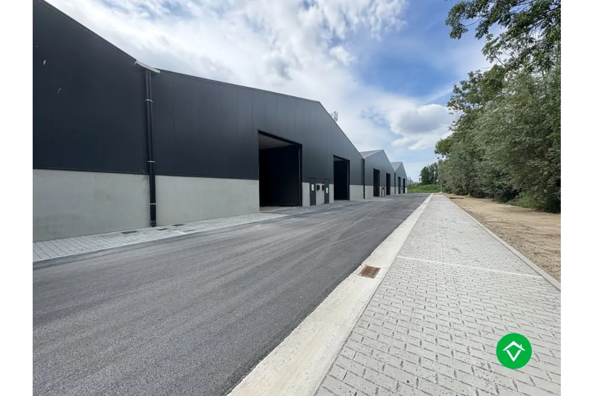 Handelszaak te  koop in Kortemark 8610 369632.00€  slaapkamers m² - Zoekertje 498841