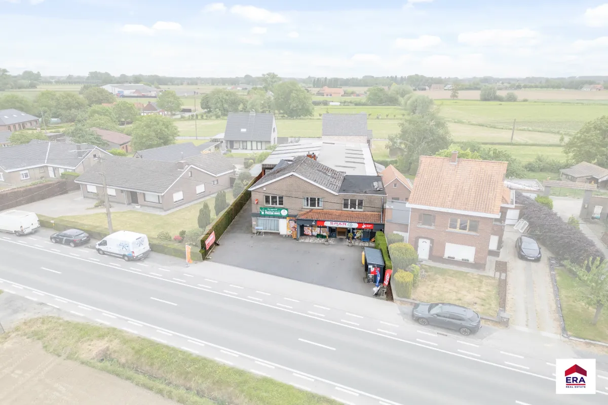 Handelszaak te  koop in Dentergem 8720 449000.00€ 3 slaapkamers 524.00m² - Zoekertje 498756