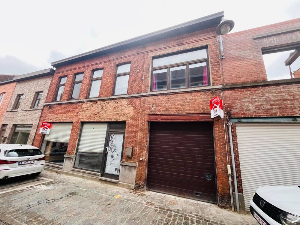 Huis te koop in Wervik 8940 220000.00€ 2 slaapkamers 170.00m² - Zoekertje 498749