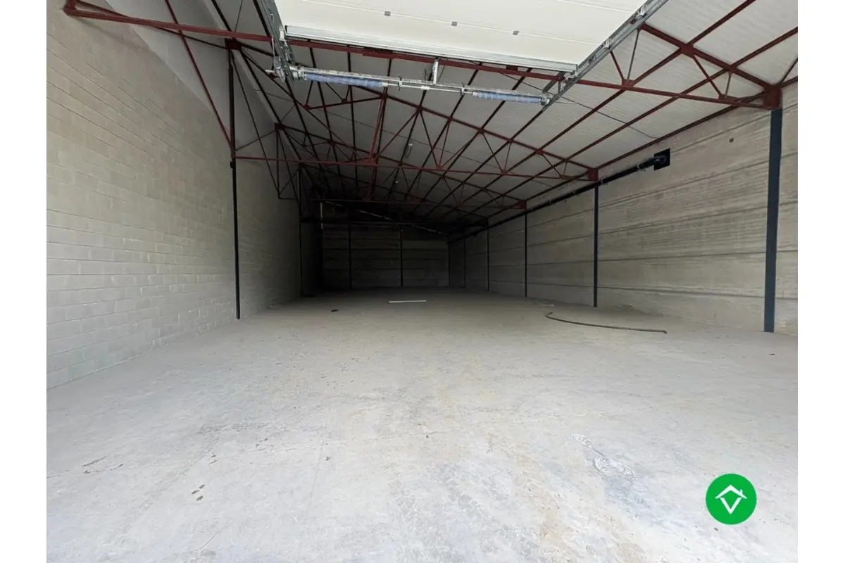 Handelszaak te  koop in Kortemark 8610 374225.00€  slaapkamers m² - Zoekertje 498839