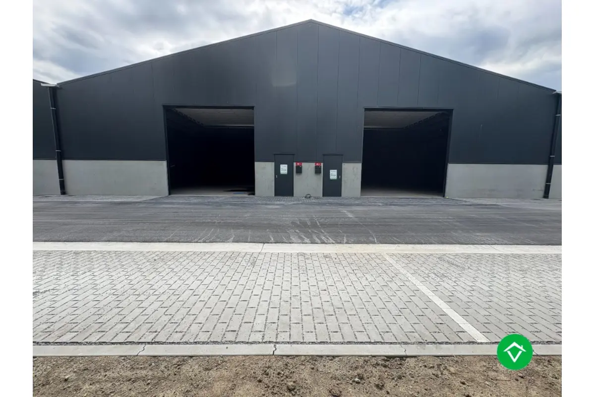 Handelszaak te  koop in Kortemark 8610 373484.00€  slaapkamers m² - Zoekertje 498836