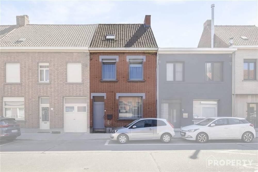 Huis te koop in Heule 8501 319000.00€ 4 slaapkamers m² - Zoekertje 498034