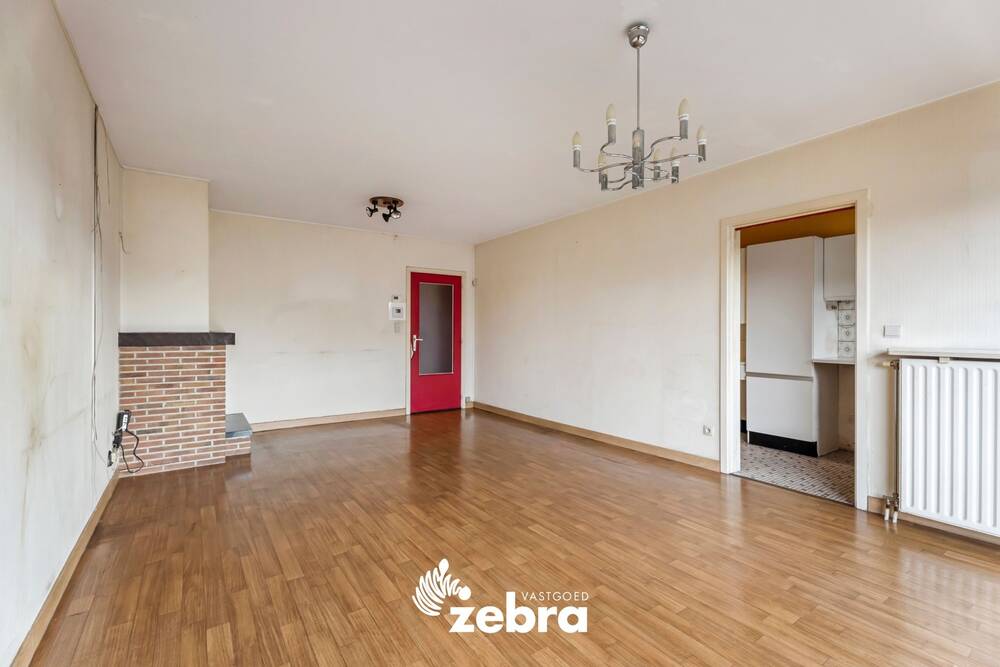 Appartement te koop in Roeselare 8800 115000.00€ 2 slaapkamers 81.00m² - Zoekertje 497427