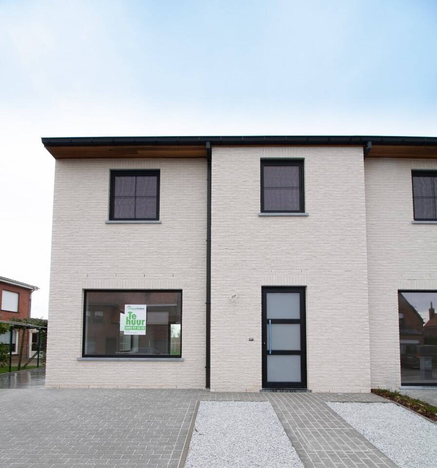 Huis te  huur in Koekelare 8680 1040.00€ 3 slaapkamers m² - Zoekertje 497808