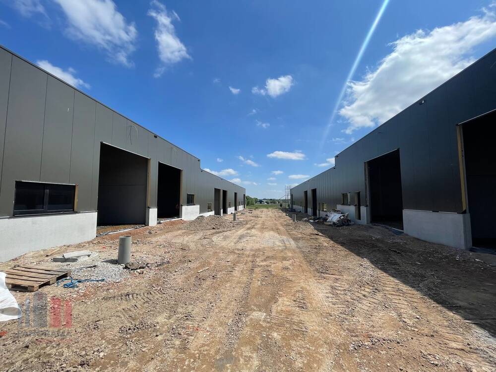 Handelszaak te  huur in Tielt 8700 905.00€  slaapkamers 167.00m² - Zoekertje 497570