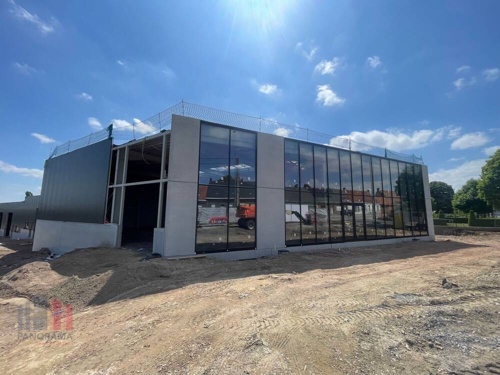 Handelszaak te koop in Tielt 8700 734125.00€ slaapkamers 419.00m² - Zoekertje 497571