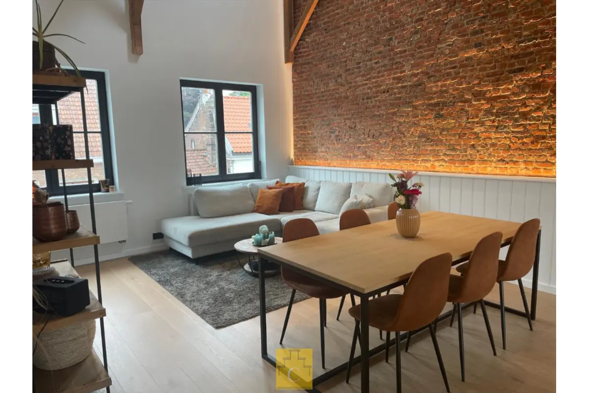 Appartement te  huur in Brugge 8000 850.00€  slaapkamers m² - Zoekertje 497500