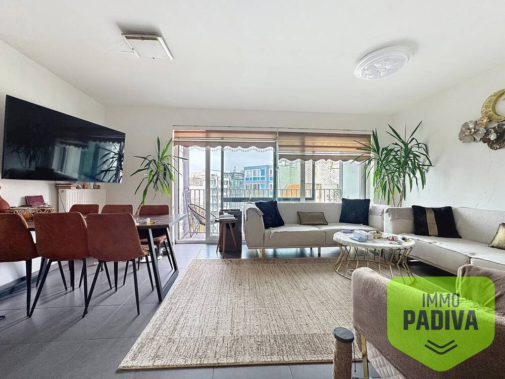 Appartement te koop in Oostende 8400 298000.00€ 2 slaapkamers 84.00m² - Zoekertje 498237