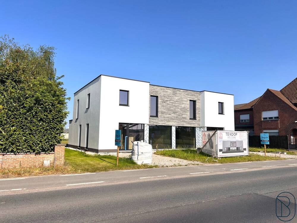 Huis te koop in Wielsbeke 8710 340000.00€ 4 slaapkamers 176.00m² - Zoekertje 498463
