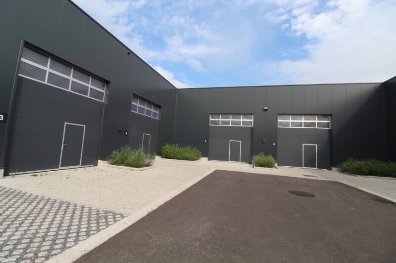 Handelszaak te huur in Roeselare 8800 537.00€ slaapkamers 96.00m² - Zoekertje 497435