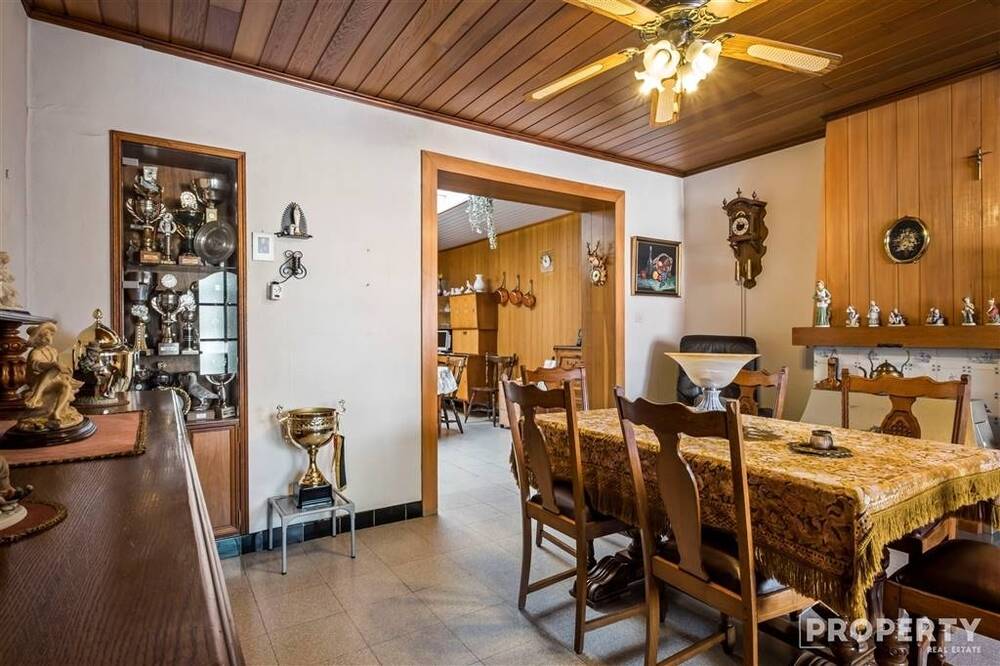 Huis te koop in Bissegem 8501 130000.00€ 3 slaapkamers 140.00m² - Zoekertje 497604