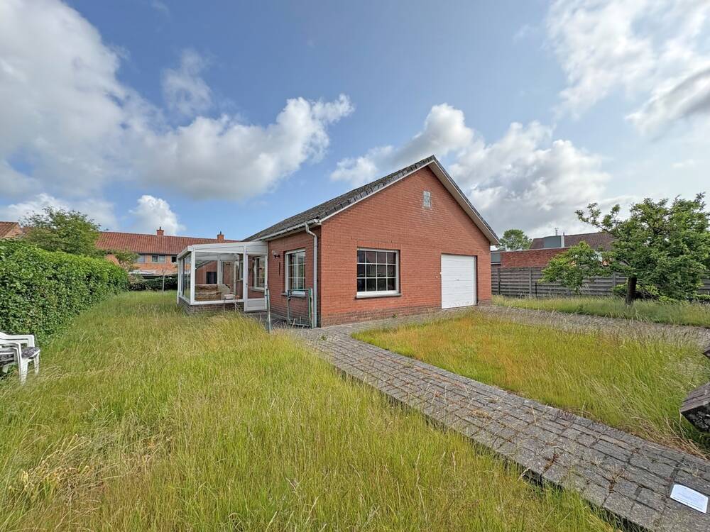 Huis te koop in Koksijde 8670 299000.00€ 2 slaapkamers m² - Zoekertje 497497